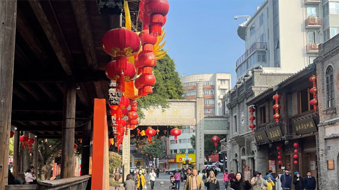 福建商學(xué)院“書香+非遺，共赴福文化的奇妙冒險(xiǎn)！”實(shí)踐活動(dòng)