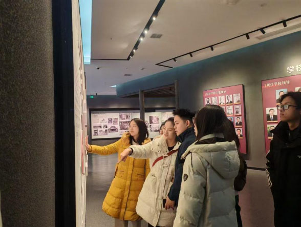 中南民族大學(xué)校史館社會實踐團(tuán)隊深入桂鄂高校與民族地區(qū)參館悟史交流經(jīng)驗