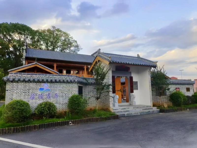 江西農(nóng)業(yè)大學(xué)大學(xué)暑期社會(huì)實(shí)踐團(tuán)赴蓮洲書(shū)院開(kāi)展三下鄉(xiāng)活動(dòng)