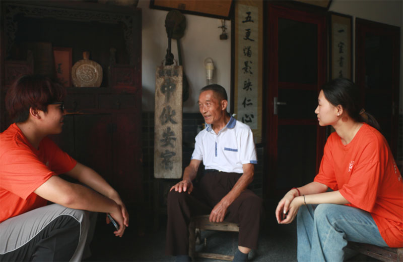 湖南工程學(xué)院管理學(xué)院開展“凝聚青春力量 賦能非遺活力”“三下鄉(xiāng)”社會實踐活動
