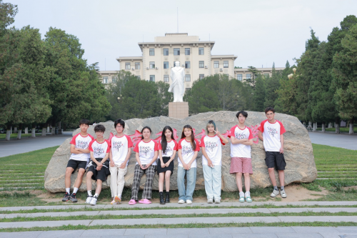北京科技大學(xué)“本心研續(xù)行者吾疆實(shí)踐團(tuán)”赴新疆喀什深調(diào)研：探索非遺文化，續(xù)寫時(shí)代新篇