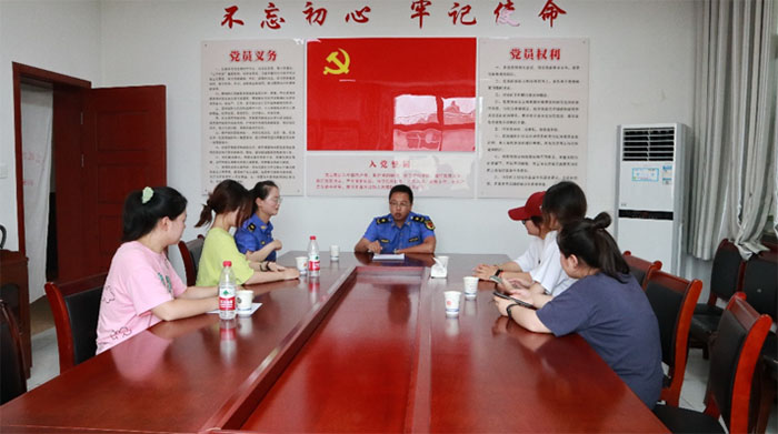 陜西學(xué)子尋訪秦嶺故事，賦憶生態(tài)文明