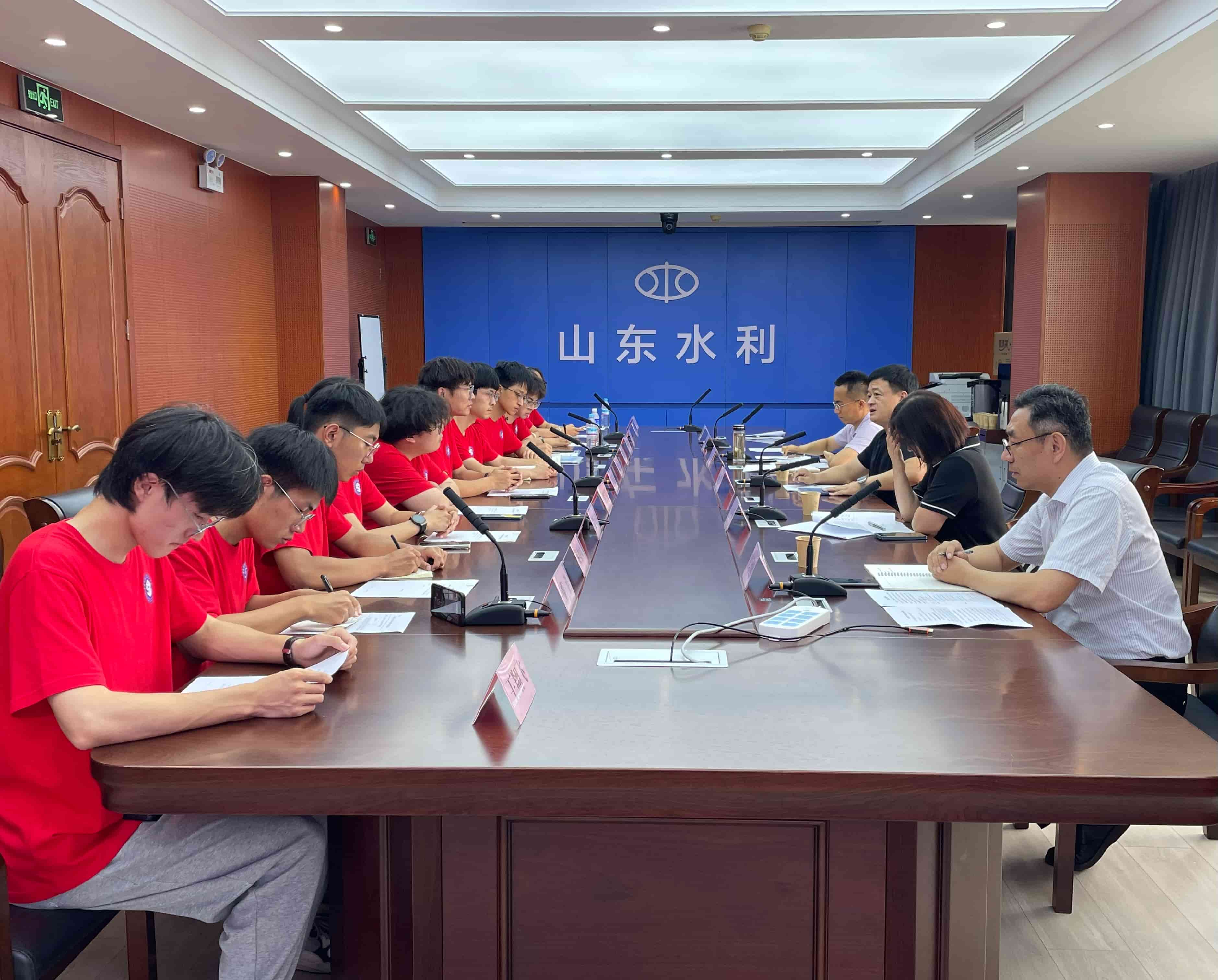 “青襟數(shù)維，共護(hù)黃河”社會(huì)實(shí)踐團(tuán) 赴山東省水利廳參觀學(xué)習(xí)