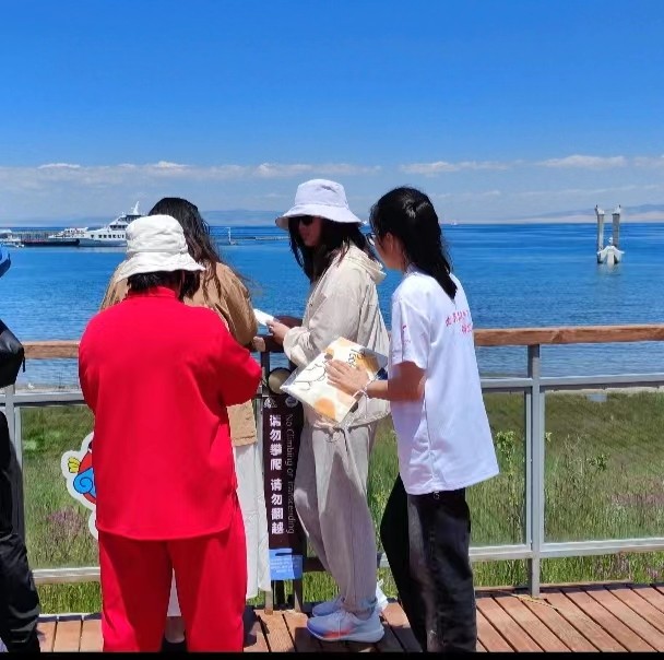 開展環(huán)保推廣，協(xié)力保護(hù)青海湖
