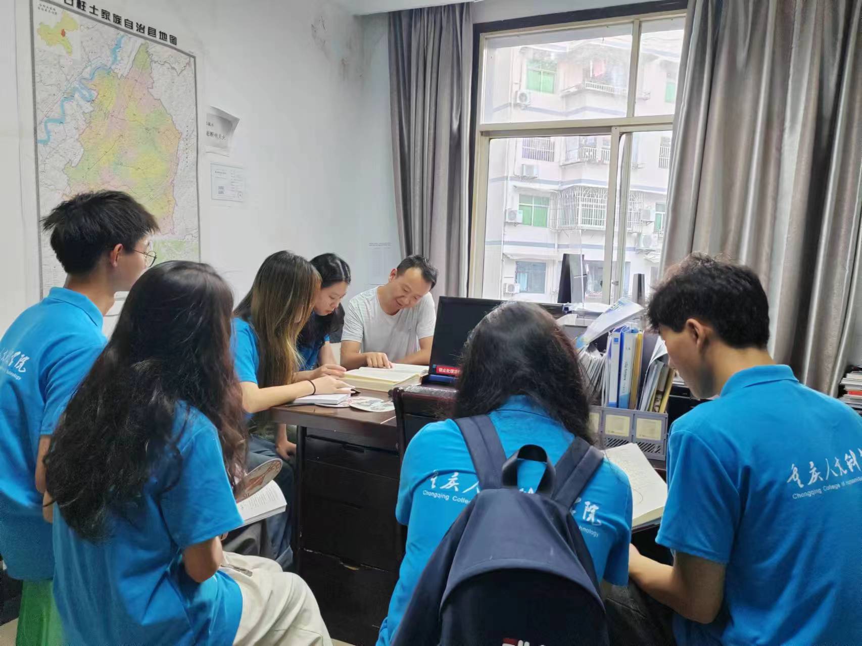 夯實(shí)“啰兒調(diào)”宣傳基礎(chǔ)，趕赴文旅局訪談?wù){(diào)研