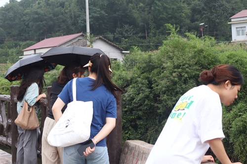 治理整改護(hù)水土，“生態(tài)宜居”新高地