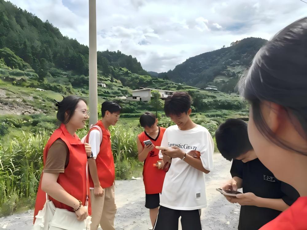 淮師大三下鄉(xiāng)|支教千里行，趣味授數(shù)學(xué)