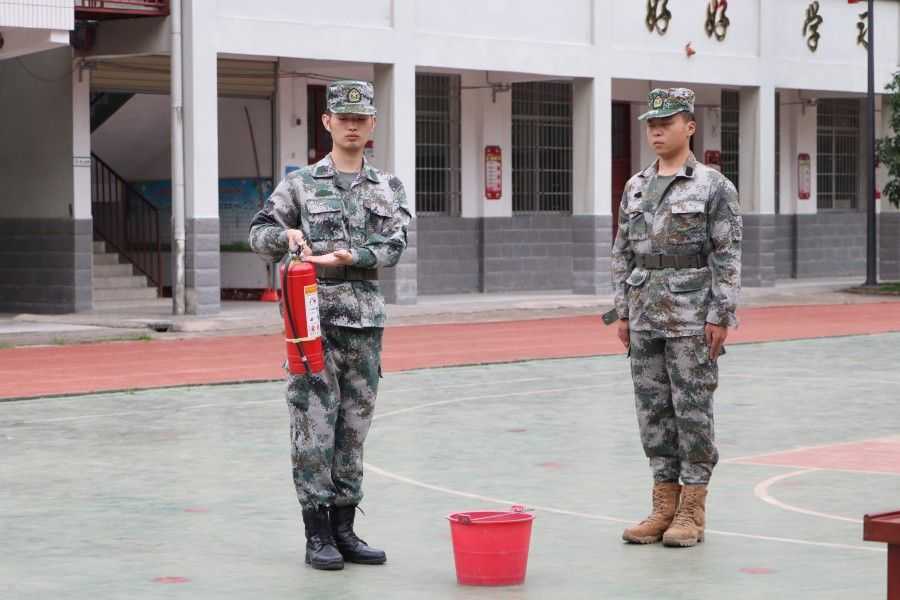 國防教育潤啟童心，紅色基因永傳承 ——木腳村開展國防動員 教育聯(lián)學(xué)活動