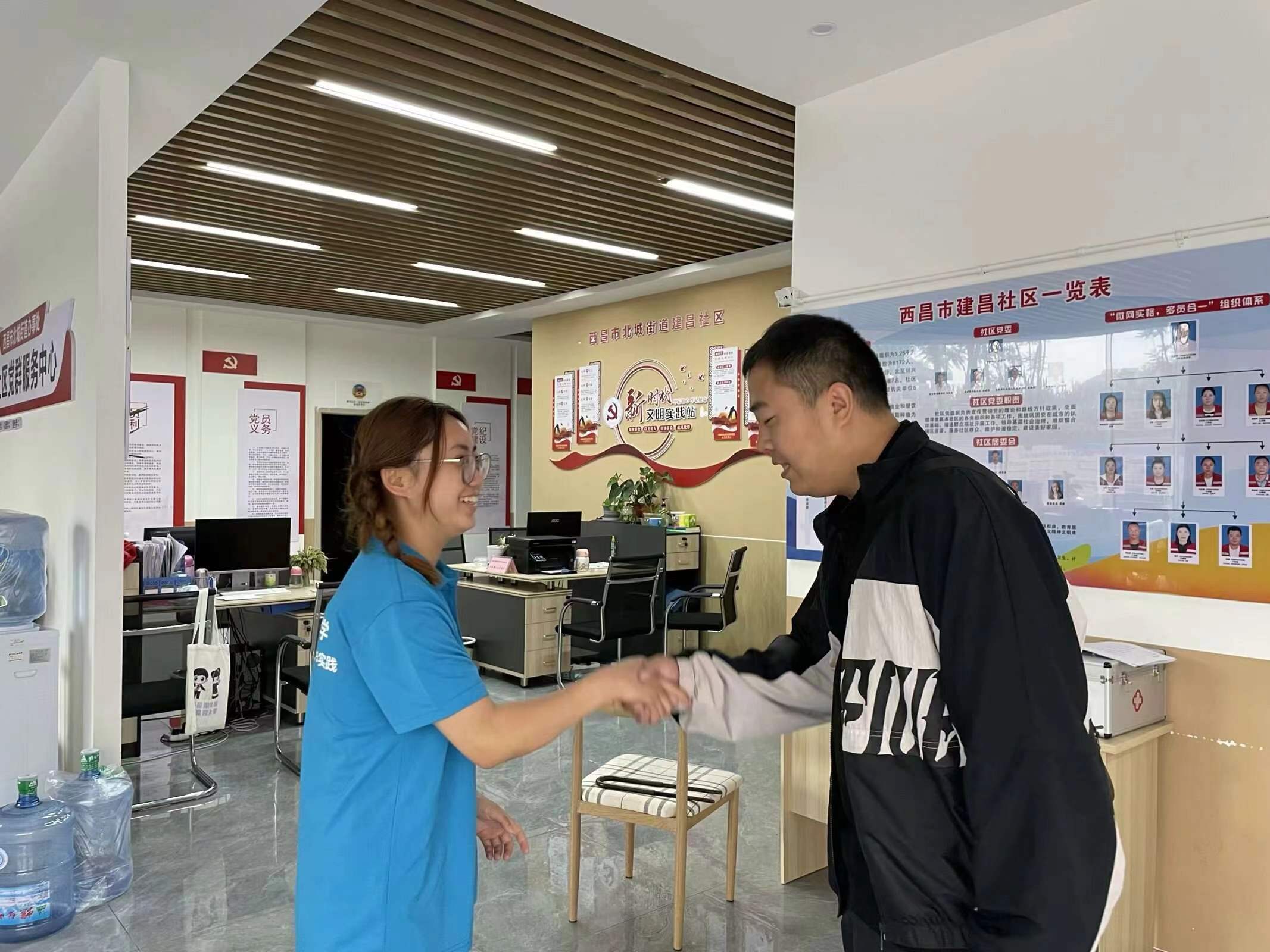 川輕化學子三下鄉(xiāng)：同行感知民族情，前進展望強國夢