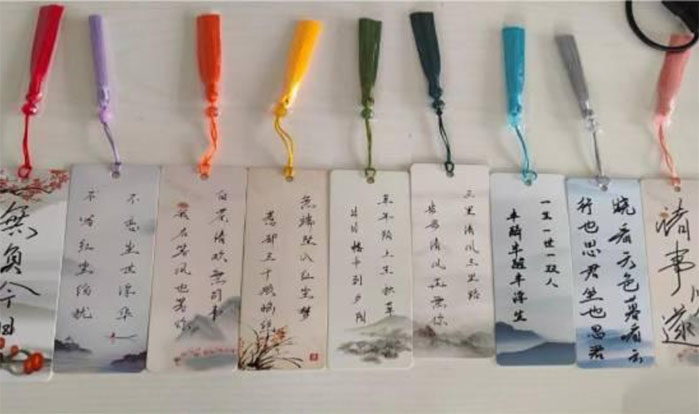 探索書(shū)法藝術(shù)魅力，體驗(yàn)美育實(shí)踐樂(lè)趣