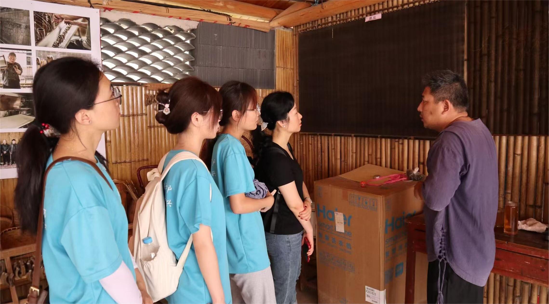 安農(nóng)大學(xué)子三下鄉(xiāng)：傳承與創(chuàng)新，探尋涇縣宣紙文化力量